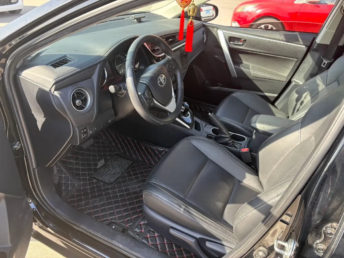 2019 Toyota Camry 2.5L 209HP L4 8AT,autocango,china used car exporter,china ev exporter,chinese used car exporter,chinese used ev exporter