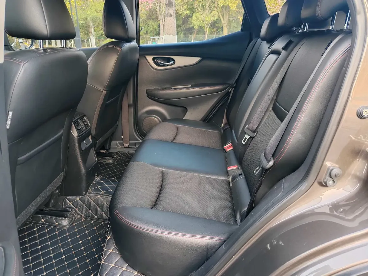 2021 Nissan Qashqai 2.0L 151HP L4 CVT,autocango,china used car exporter,china ev exporter,chinese used car exporter,chinese used ev exporter