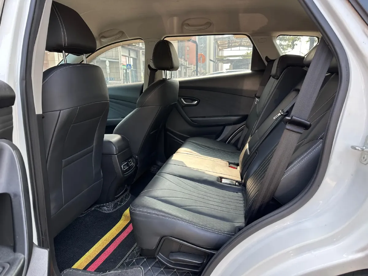 2020 Jetour X70M 1.5T 156HP L4 6MT,autocango,china used car exporter,china ev exporter,chinese used car exporter,chinese used ev exporter