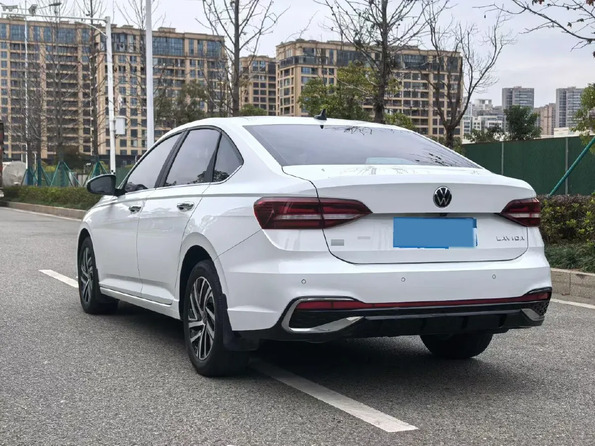 2024 Volkswagen Lavida 1.5L 110HP L4 6AT,autocango,china used car exporter,china ev exporter,chinese used car exporter,chinese used ev exporter