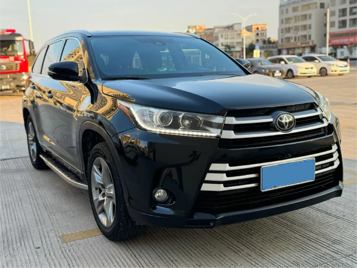 2018 Toyota Highlander 2.0T 220HP L4 6AT,autocango,china used car exporter,china ev exporter,chinese used car exporter,chinese used ev exporter