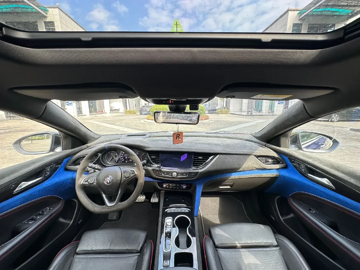 2020 Buick Regal 2.0T 237HP L4 9AT,autocango,china used car exporter,china ev exporter,chinese used car exporter,chinese used ev exporter