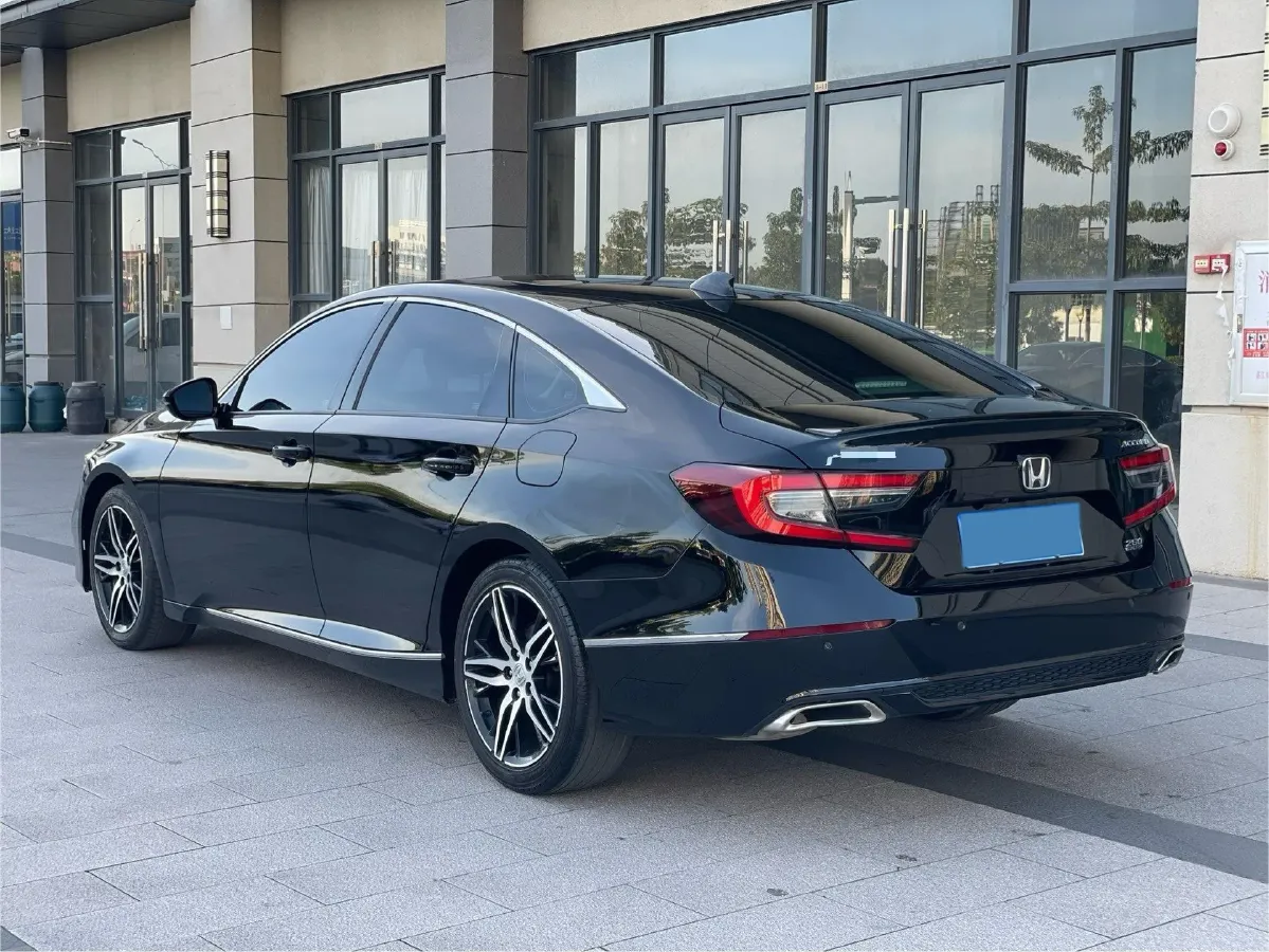 2022 Honda Accord 1.5T 194HP L4 CVT,autocango,china used car exporter,china ev exporter,chinese used car exporter,chinese used ev exporter