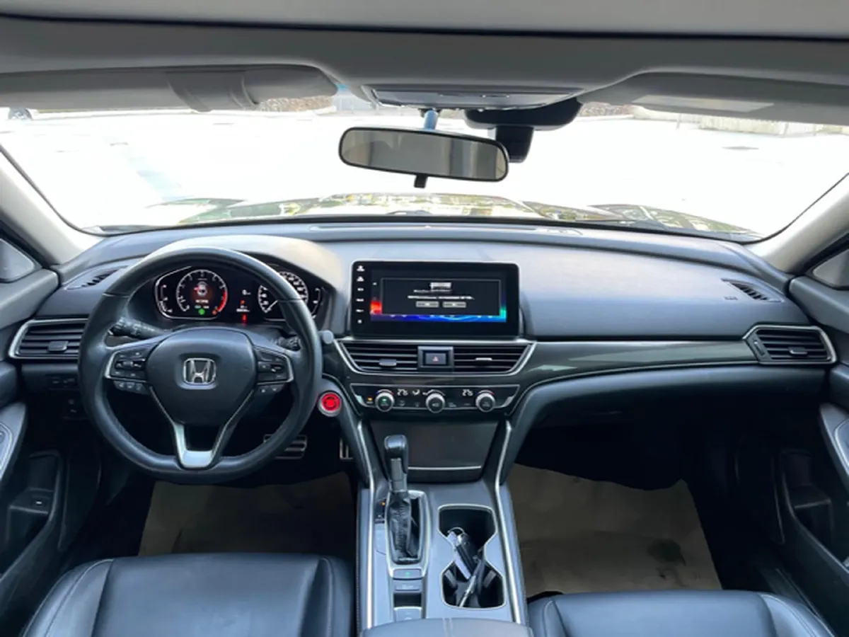 2022 Honda Accord 1.5T 194HP L4 CVT,autocango,china used car exporter,china ev exporter,chinese used car exporter,chinese used ev exporter