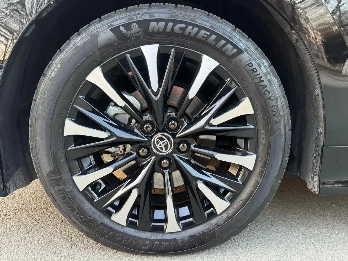 2024 Toyota Alphard 2.5L 190HP L4 E-CVT Hybrid,autocango,china used car exporter,china ev exporter,chinese used car exporter,chinese used ev exporter