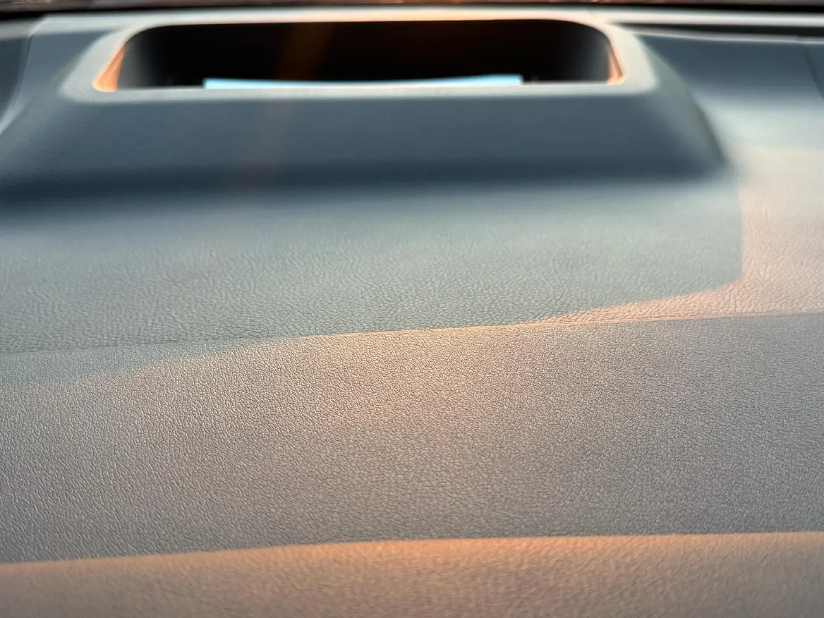 2024 Toyota Alphard 2.5L 190HP L4 E-CVT Hybrid,autocango,china used car exporter,china ev exporter,chinese used car exporter,chinese used ev exporter