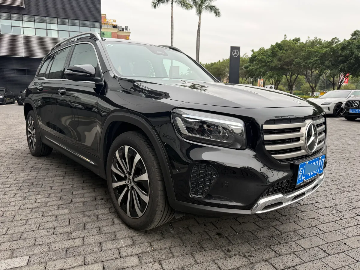 2024 Mercedes-Benz GLB Class 2.0T 190HP L4 8DCT,autocango,china used car exporter,china ev exporter,chinese used car exporter,chinese used ev exporter