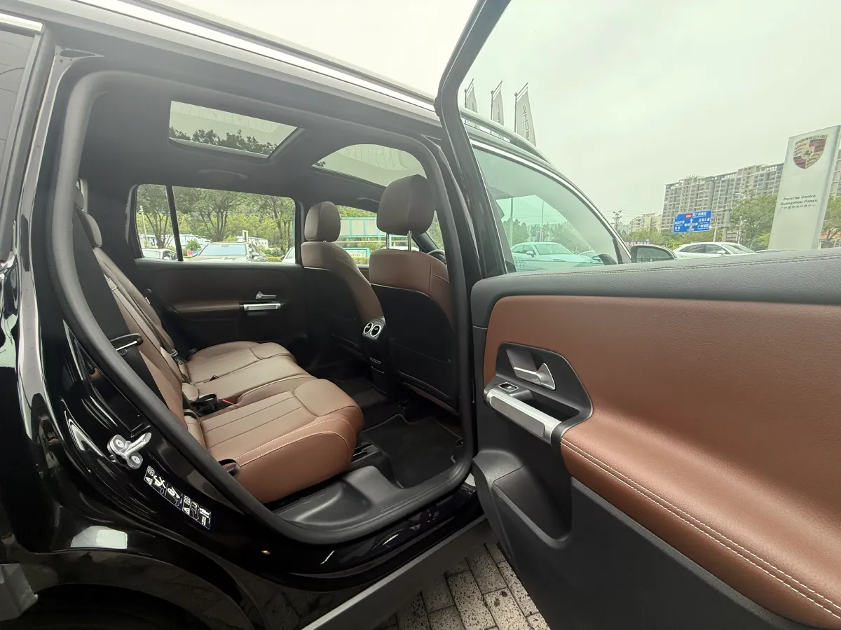 2024 Mercedes-Benz GLB Class 2.0T 190HP L4 8DCT,autocango,china used car exporter,china ev exporter,chinese used car exporter,chinese used ev exporter