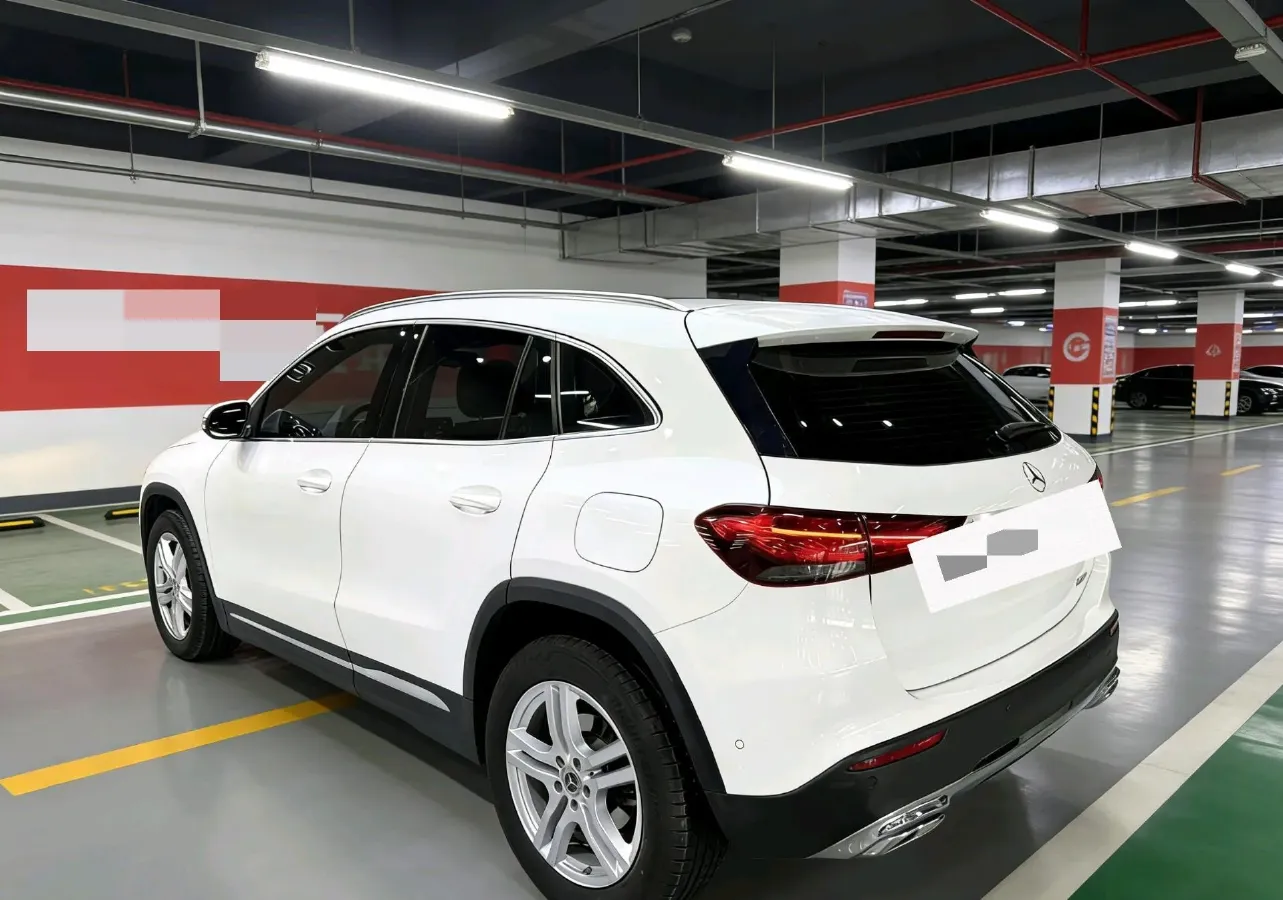 2020 Mercedes-Benz GLA Class 1.3T 136HP L4 7DCT,autocango,china used car exporter,china ev exporter,chinese used car exporter,chinese used ev exporter