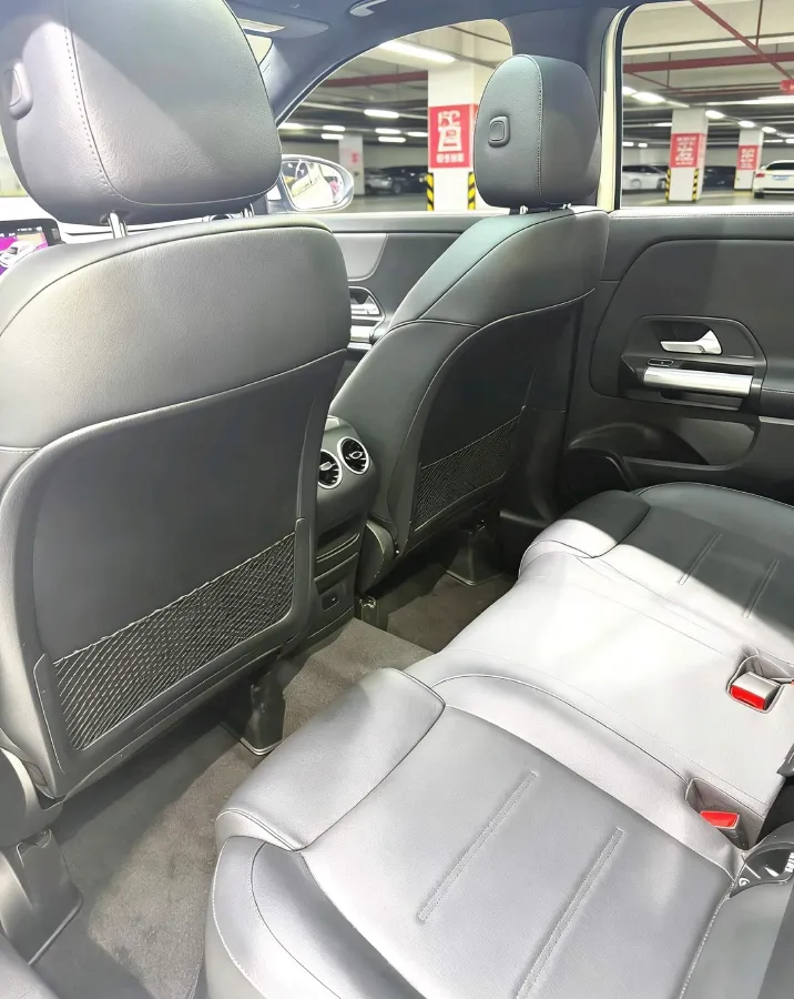 2020 Mercedes-Benz GLA Class 1.3T 136HP L4 7DCT,autocango,china used car exporter,china ev exporter,chinese used car exporter,chinese used ev exporter