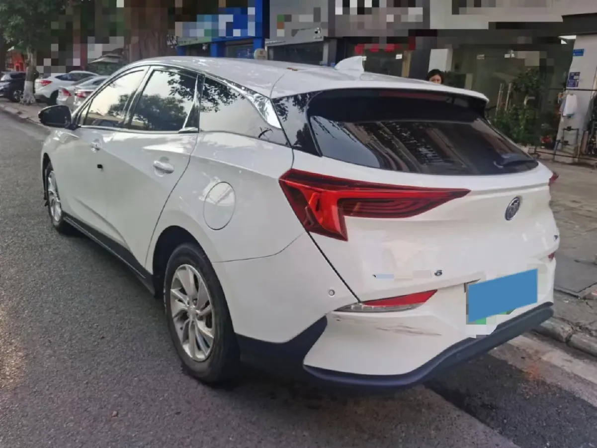 2022 Buick Velite 6 1.5L 102HP L4 E-CVT PHEV 9.5KWH,autocango,china used car exporter,china ev exporter,chinese used car exporter,chinese used ev exporter