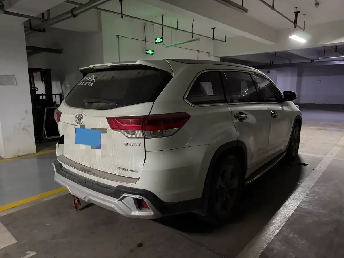 2018 Toyota Highlander 2.0T 220HP L4 6AT,autocango,china used car exporter,china ev exporter,chinese used car exporter,chinese used ev exporter