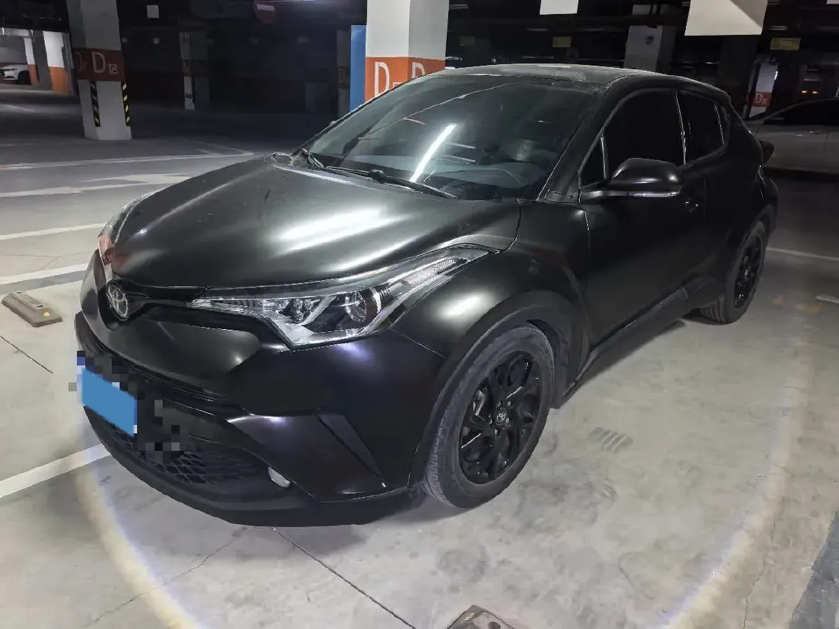 2020 Toyota C-HR 2.0L 171HP L4 CVT,autocango,china used car exporter,china ev exporter,chinese used car exporter,chinese used ev exporter