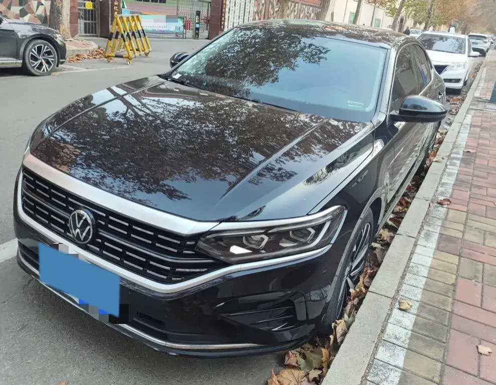 2022 Xpeng P7 BEV 60.2KWH