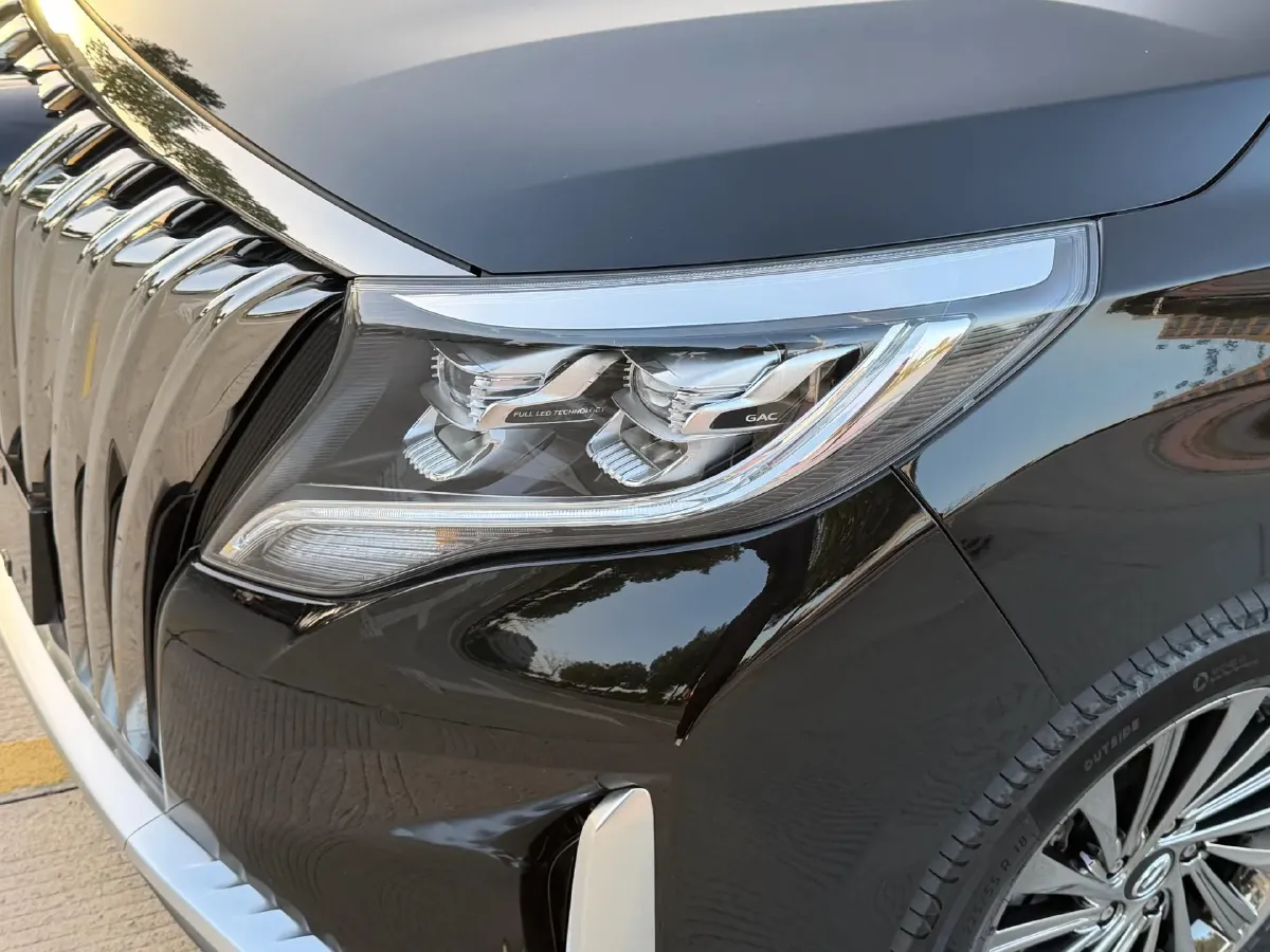 2021 GAC Trumpchi M8 2.0T 252HP L4 8AT,autocango,china used car exporter,china ev exporter,chinese used car exporter,chinese used ev exporter