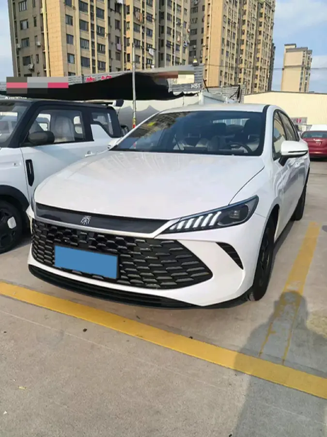 2025 BYD Qin Plus 1.5L 101HP L4 E-CVT PHEV 7.68KWH
