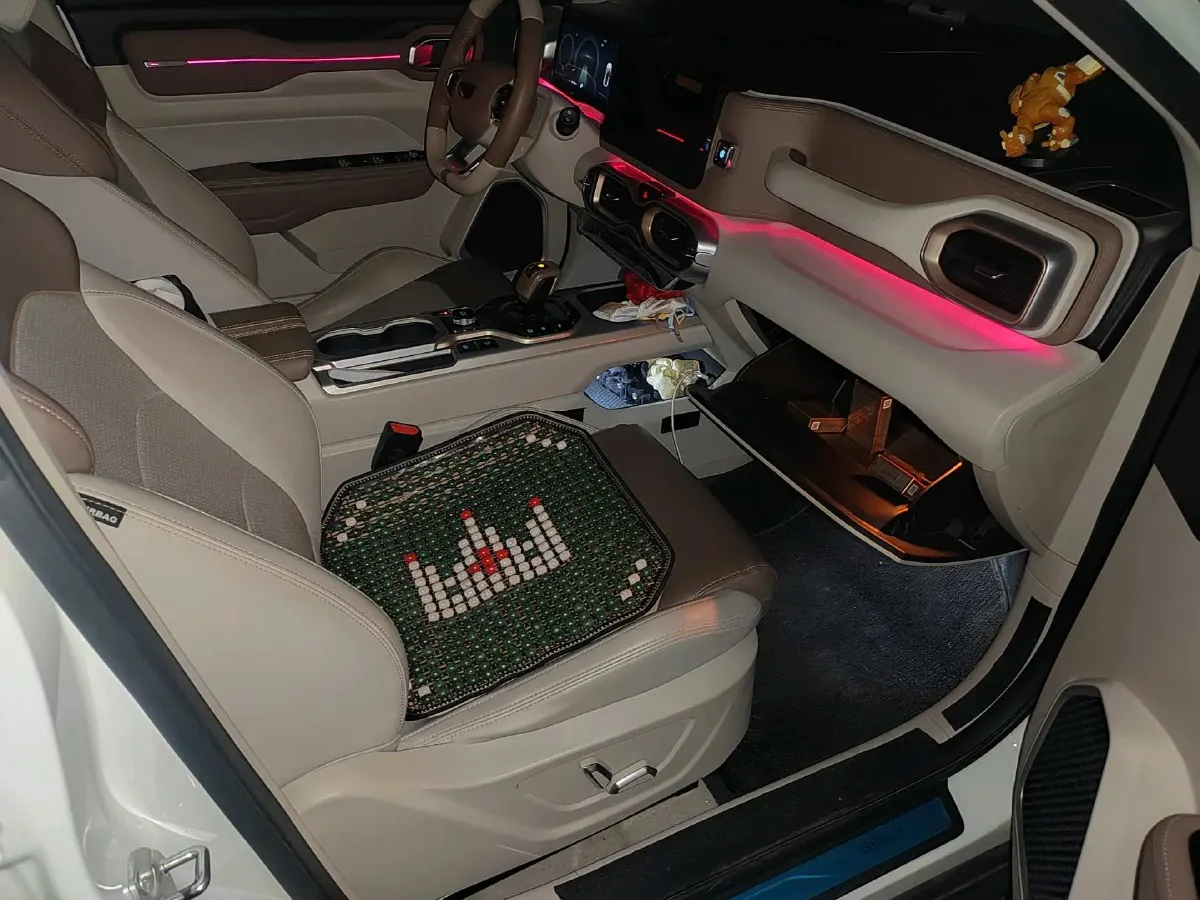 2020 Geely ICON 1.5T 177HP L3 7DCT,autocango,china used car exporter,china ev exporter,chinese used car exporter,chinese used ev exporter