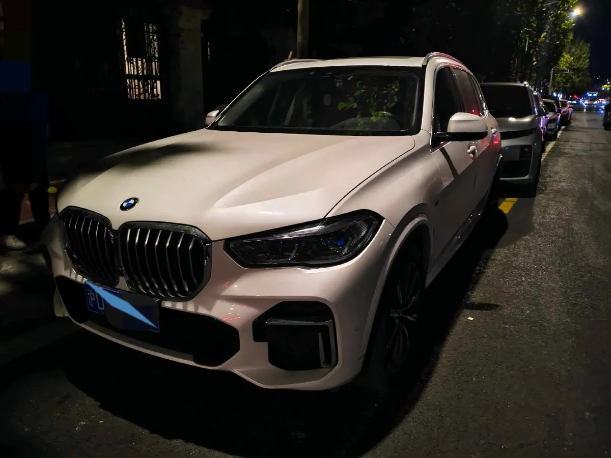 2022 BMW X5 2.0T 245HP L4 8AT,autocango,china used car exporter,china ev exporter,chinese used car exporter,chinese used ev exporter