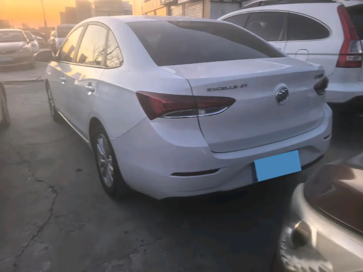 2021 Buick Excelle 1.5L 113HP L4 6AT,autocango,china used car exporter,china ev exporter,chinese used car exporter,chinese used ev exporter