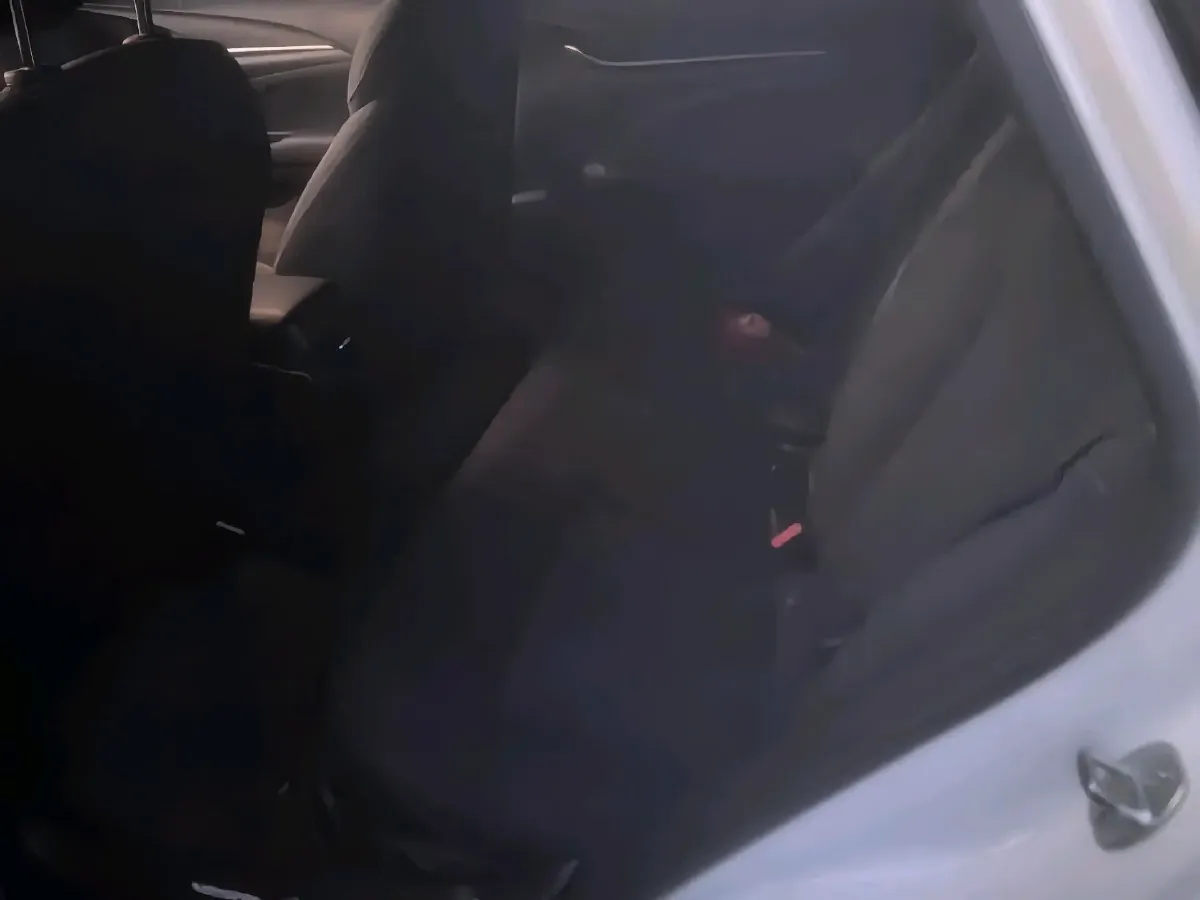 2021 Buick Excelle 1.5L 113HP L4 6AT,autocango,china used car exporter,china ev exporter,chinese used car exporter,chinese used ev exporter