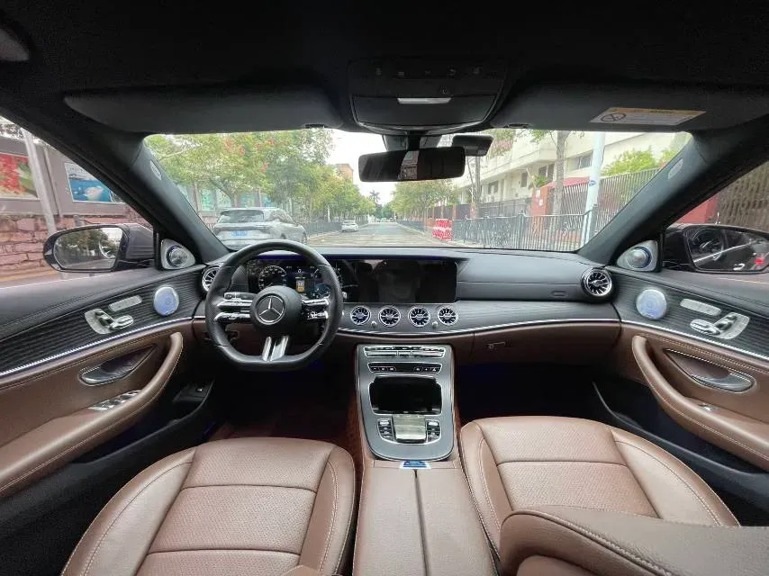 2021 Mercedes-Benz E Class 2.0T 258HP L4 9AT,autocango,china used car exporter,china ev exporter,chinese used car exporter,chinese used ev exporter