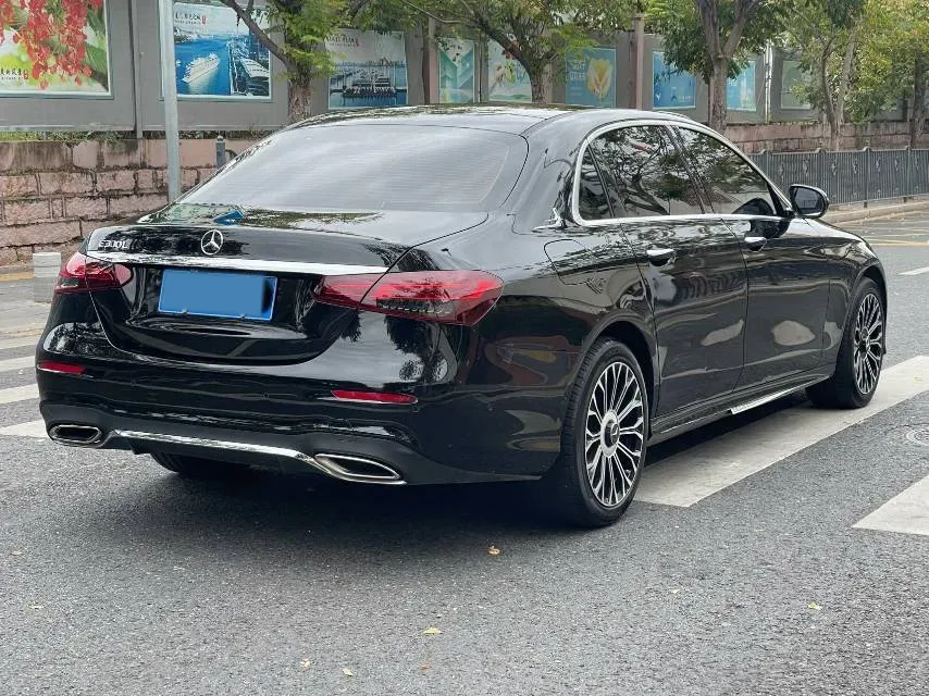 2021 Mercedes-Benz E Class 2.0T 258HP L4 9AT,autocango,china used car exporter,china ev exporter,chinese used car exporter,chinese used ev exporter