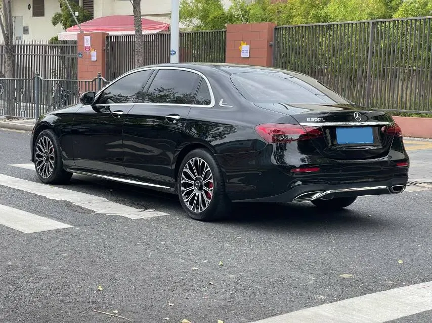 2021 Mercedes-Benz E Class 2.0T 258HP L4 9AT,autocango,china used car exporter,china ev exporter,chinese used car exporter,chinese used ev exporter