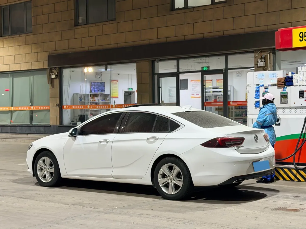 2020 Buick Regal 1.5T 169HP L4 9AT,autocango,china used car exporter,china ev exporter,chinese used car exporter,chinese used ev exporter