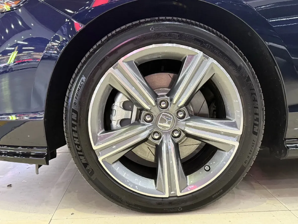 2023 Honda Accord 2.0L 148HP L4 E-CVT PHEV 17.7KWH,autocango,china used car exporter,china ev exporter,chinese used car exporter,chinese used ev exporter