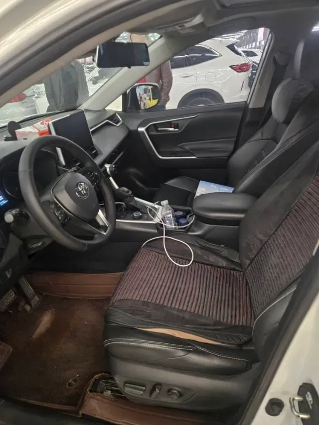 2020 Toyota Wildlander 2.5L 178HP L4 E-CVT Hybrid,autocango,china used car exporter,china ev exporter,chinese used car exporter,chinese used ev exporter