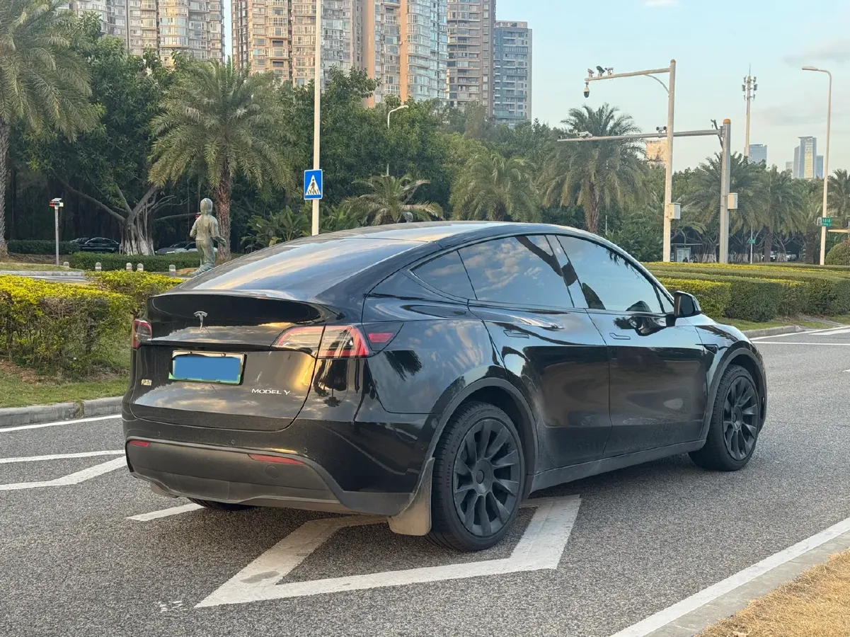 2021 MINI COUNTRYMAN 1.5T 136HP L3 8AT,autocango,china used car exporter,china ev exporter,chinese used car exporter,chinese used ev exporter