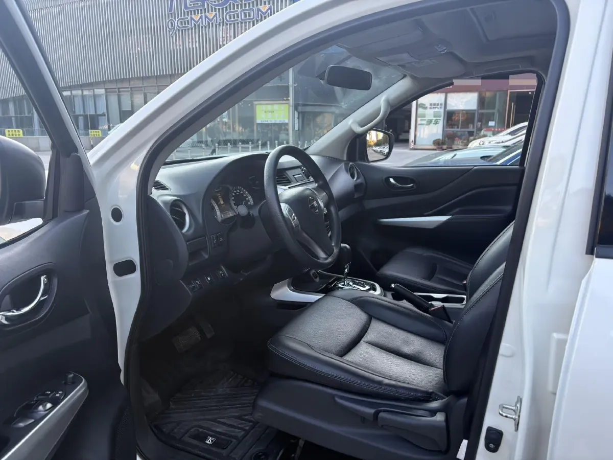 2020 Nissan Terra 2.5L 193HP L4 7AT,autocango,china used car exporter,china ev exporter,chinese used car exporter,chinese used ev exporter