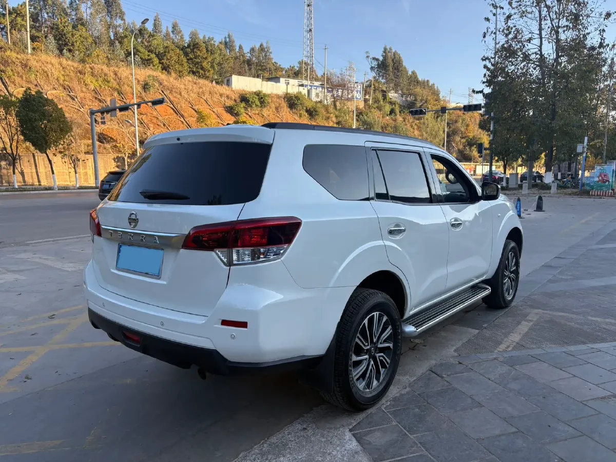 2020 Nissan Terra 2.5L 193HP L4 7AT,autocango,china used car exporter,china ev exporter,chinese used car exporter,chinese used ev exporter