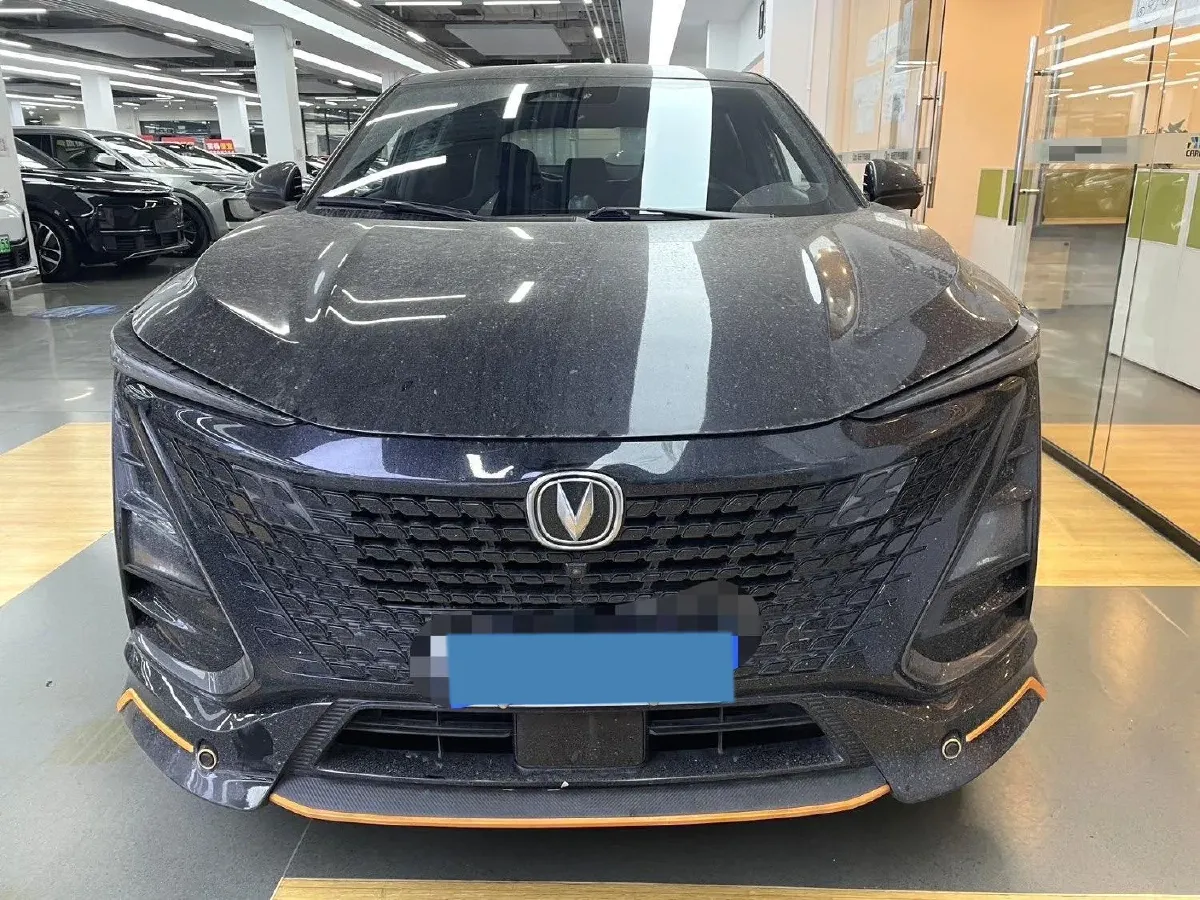 2022 ChangAn UNI-T 1.5T 188HP L4 7DCT,autocango,china used car exporter,china ev exporter,chinese used car exporter,chinese used ev exporter