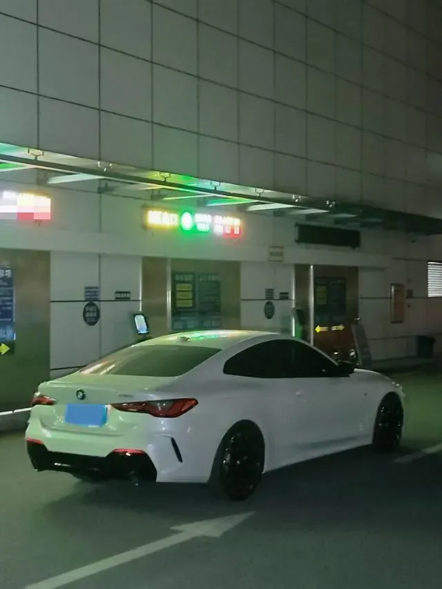 2024 BMW 4 Series 2.0T 245HP L4 8AT,autocango,china used car exporter,china ev exporter,chinese used car exporter,chinese used ev exporter