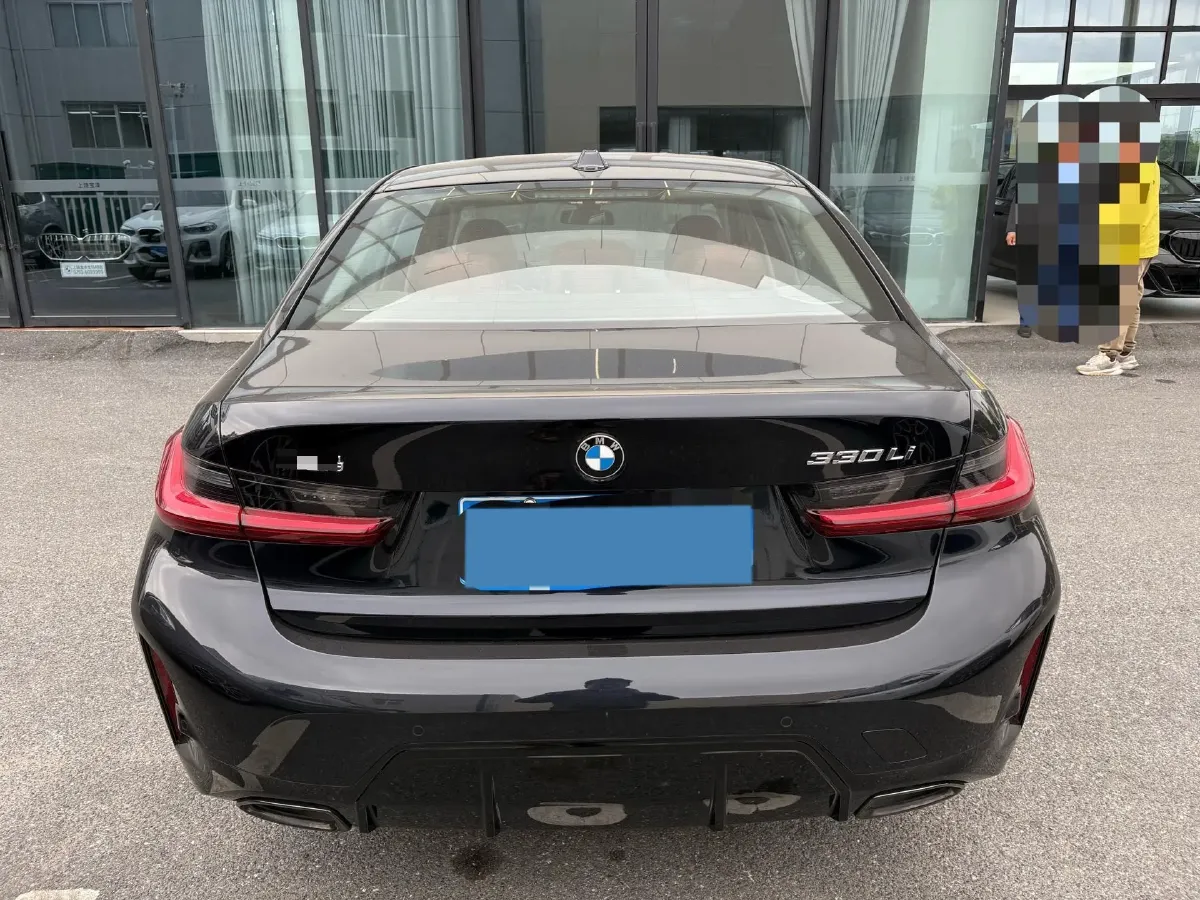 2025 BMW 3 Series 2.0T 245HP L4 8AT,autocango,china used car exporter,china ev exporter,chinese used car exporter,chinese used ev exporter