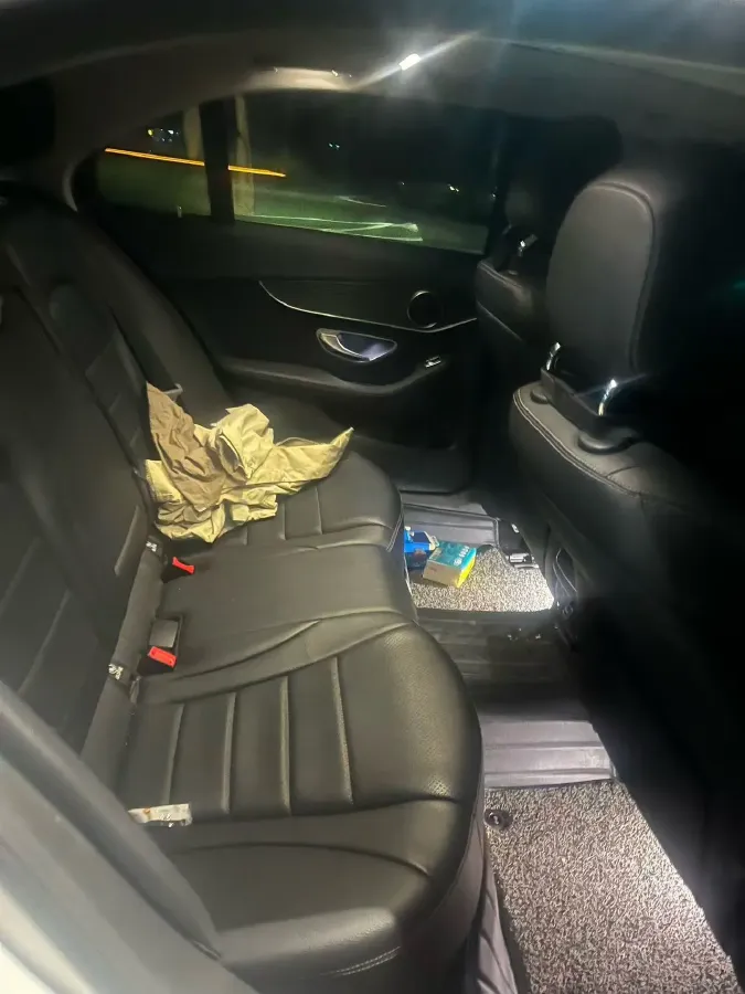 2020 Mercedes-Benz C Class 1.5T 156HP L4 9AT,autocango,china used car exporter,china ev exporter,chinese used car exporter,chinese used ev exporter