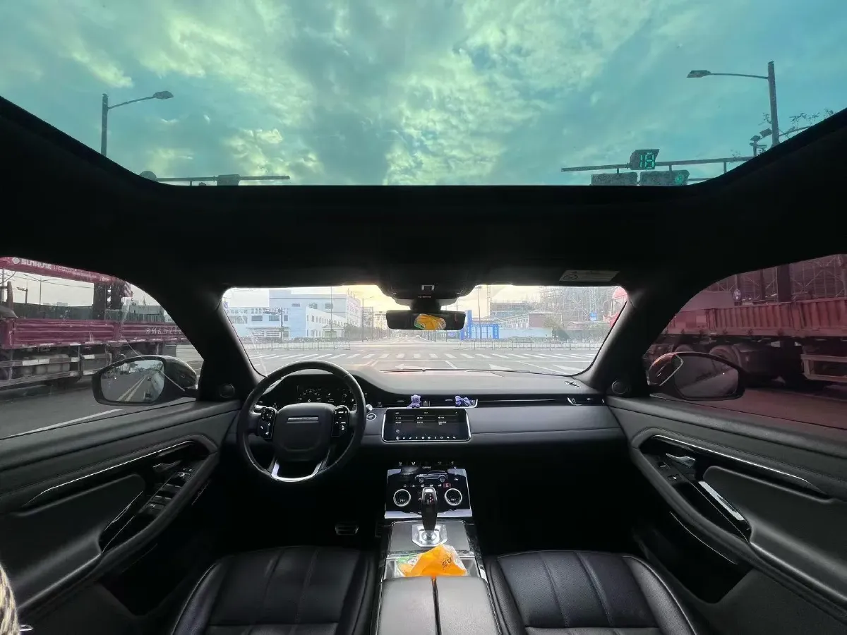 2020 Land Rover Range Rover Evoque 2.0T 249HP L4 9AT,autocango,china used car exporter,china ev exporter,chinese used car exporter,chinese used ev exporter