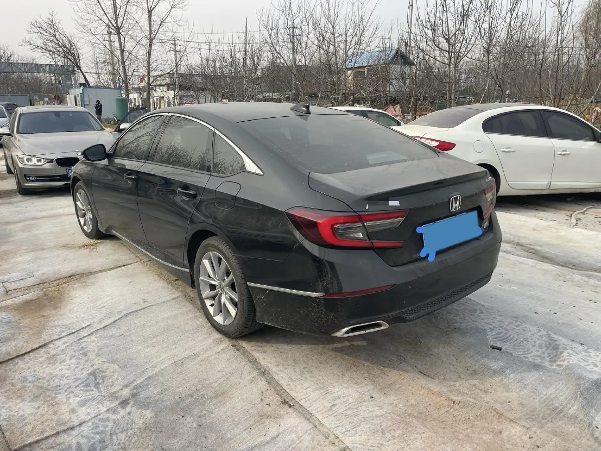 2022 Honda Accord 1.5T 194HP L4 CVT,autocango,china used car exporter,china ev exporter,chinese used car exporter,chinese used ev exporter