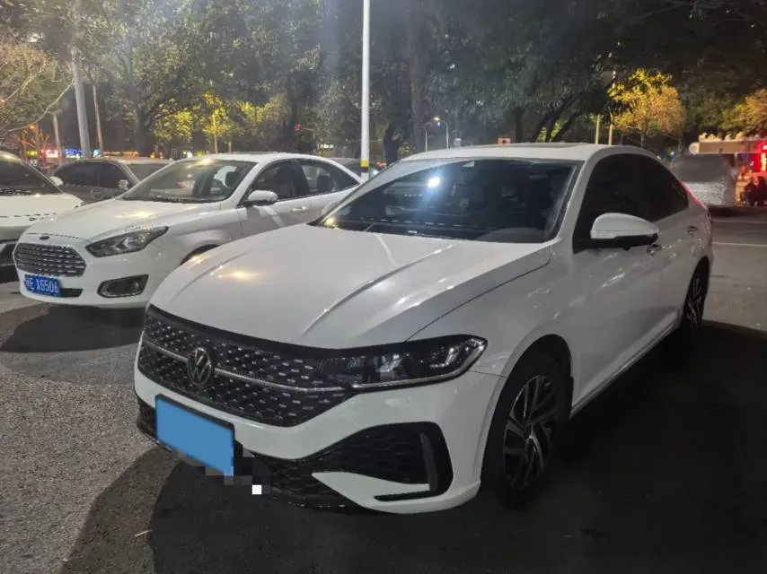 2024 Volkswagen Lavida 1.5L 110HP L4 6AT,autocango,china used car exporter,china ev exporter,chinese used car exporter,chinese used ev exporter