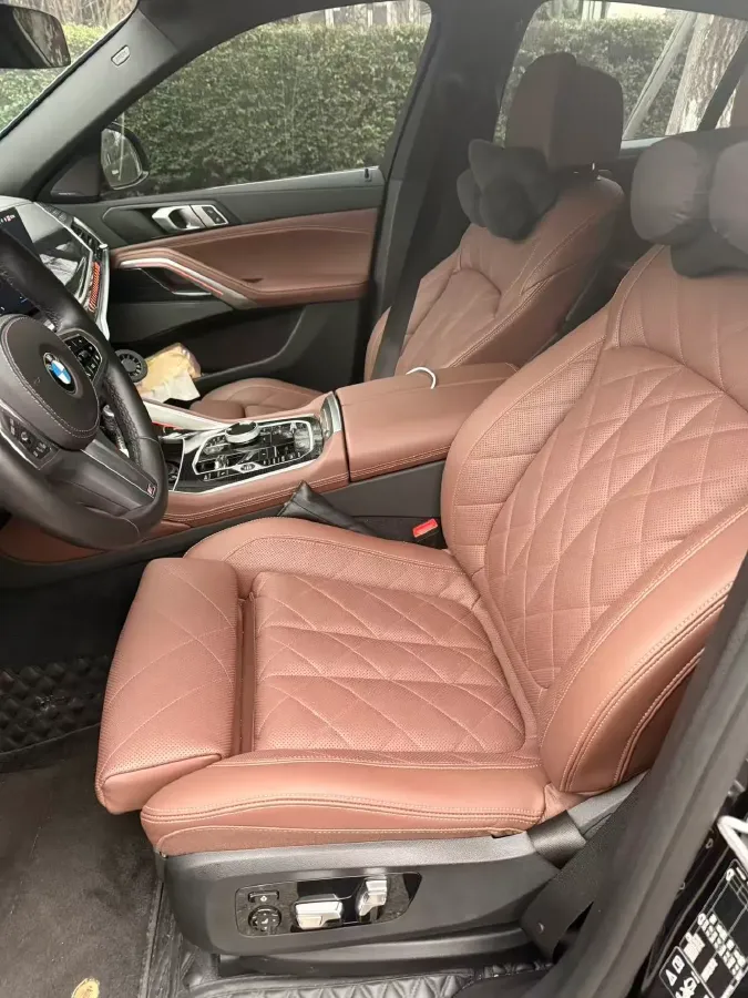 2023 BMW X6 3.0T 381HP L6 8AT,autocango,china used car exporter,china ev exporter,chinese used car exporter,chinese used ev exporter