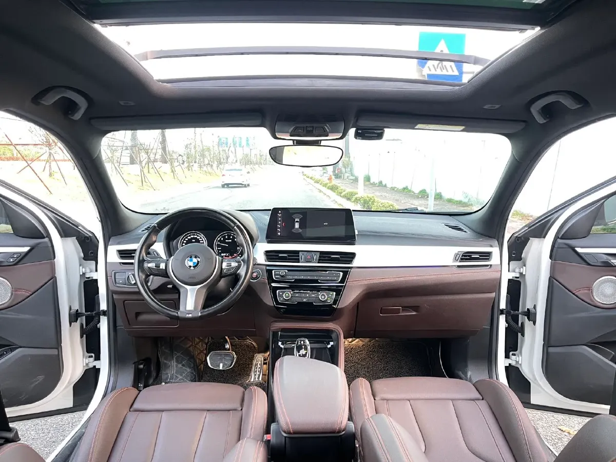 2022 BMW X2 2.0T 192HP L4 7DCT,autocango,china used car exporter,china ev exporter,chinese used car exporter,chinese used ev exporter