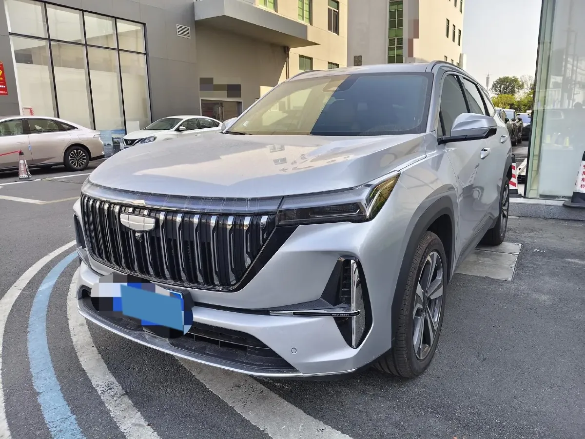 2025 Geely StarRay 1.5T 181HP L4 7DCT,autocango,china used car exporter,china ev exporter,chinese used car exporter,chinese used ev exporter