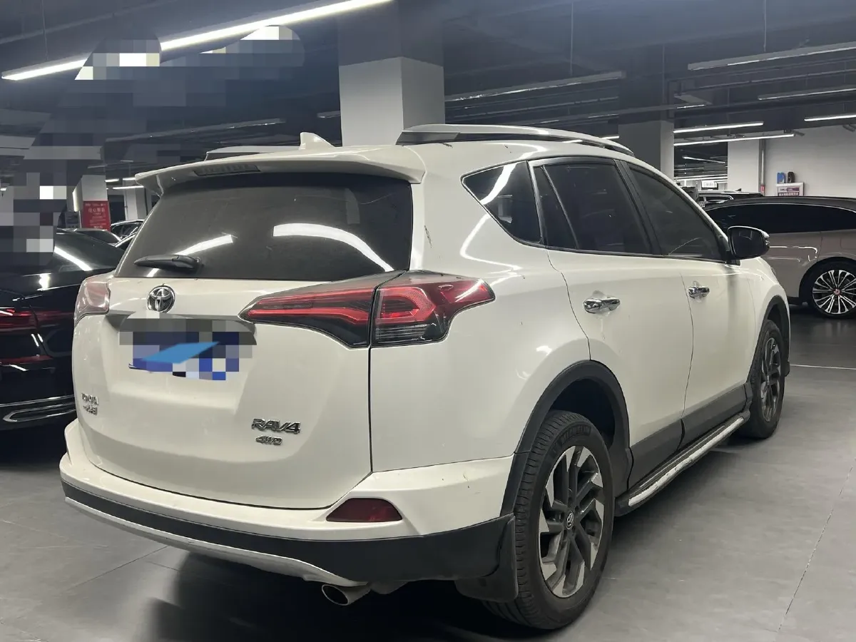 2018 Isuzu Mu-X 1.9T 163HP L4 6AT,autocango,china used car exporter,china ev exporter,chinese used car exporter,chinese used ev exporter