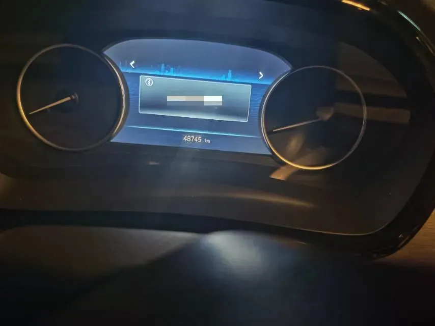 2023 Buick GL8 2.0T 237HP L4 9AT,autocango,china used car exporter,china ev exporter,chinese used car exporter,chinese used ev exporter