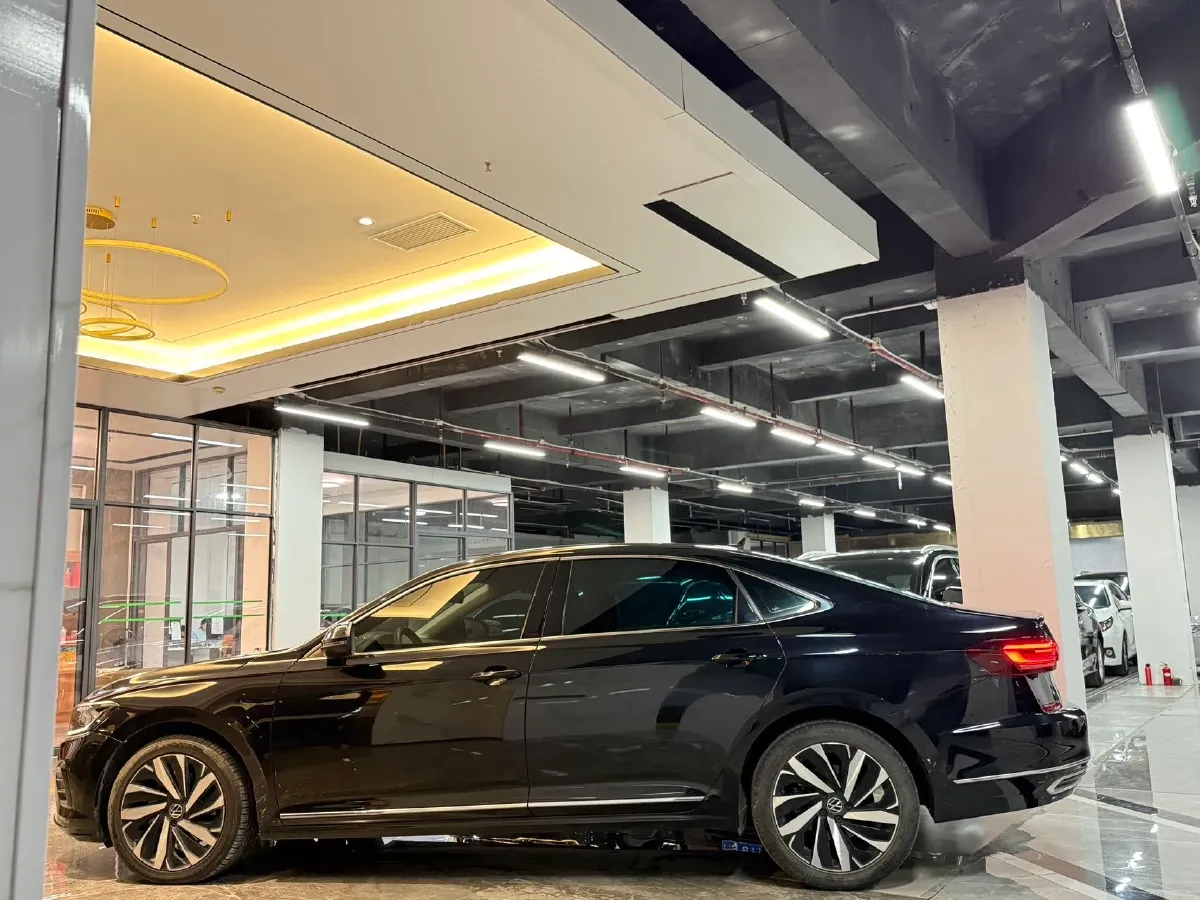 2022 Skoda Kodiak GT 2.0T 186HP L4 7DCT,autocango,china used car exporter,china ev exporter,chinese used car exporter,chinese used ev exporter