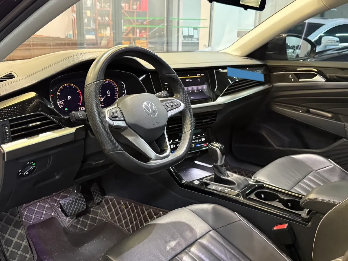 2022 Skoda Kodiak GT 2.0T 186HP L4 7DCT,autocango,china used car exporter,china ev exporter,chinese used car exporter,chinese used ev exporter