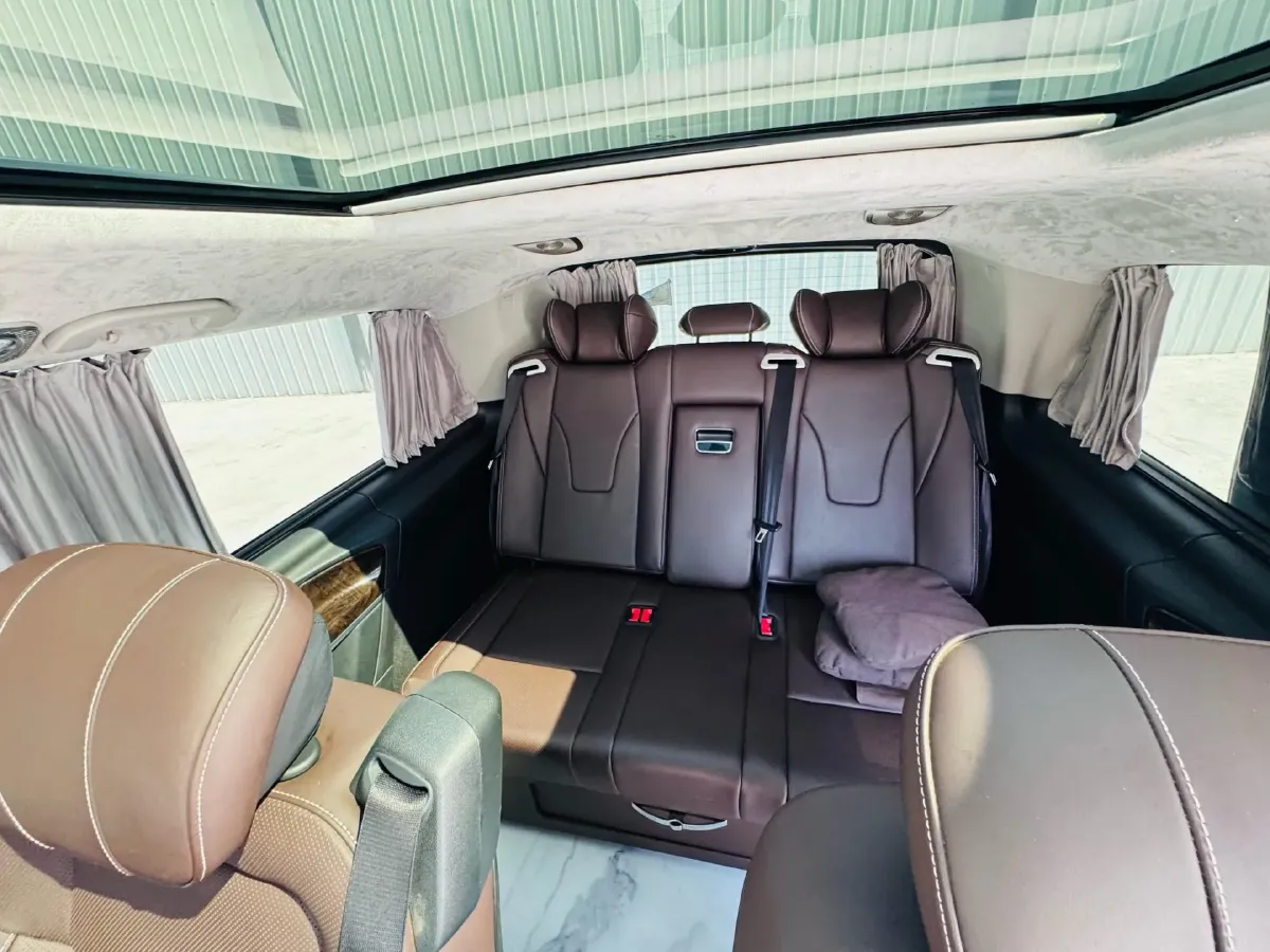 2018 Mercedes-Benz V Class 2.0T 211HP L4 7AT,autocango,china used car exporter,china ev exporter,chinese used car exporter,chinese used ev exporter