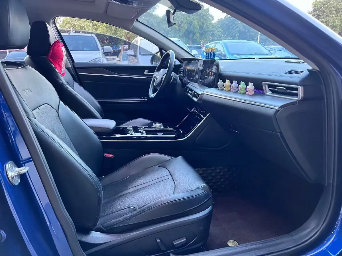 2021 Toyota Camry 2.0L 178HP L4 CVT,autocango,china used car exporter,china ev exporter,chinese used car exporter,chinese used ev exporter