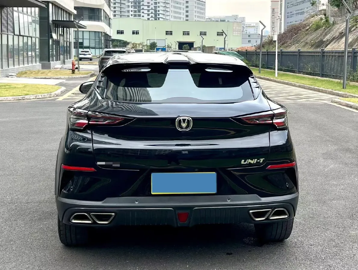 2022 ChangAn UNI-T 1.5T 188HP L4 7DCT,autocango,china used car exporter,china ev exporter,chinese used car exporter,chinese used ev exporter